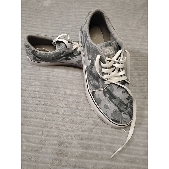 Nike SB Zoom Stefan Janoski Men\'s Size 11 Camo Green Trainers Shoes 555380-022 main image 6